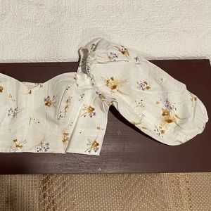 H&M cropped linen off shoulder top